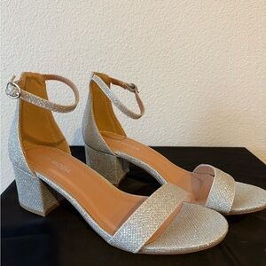 Silver Glitter Block Heel Sandals TOP Moda - Worn once ✨